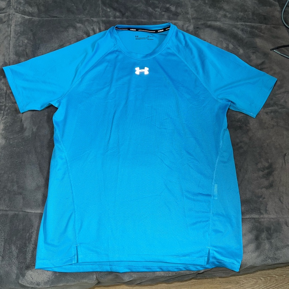 Under Armor Tshirt